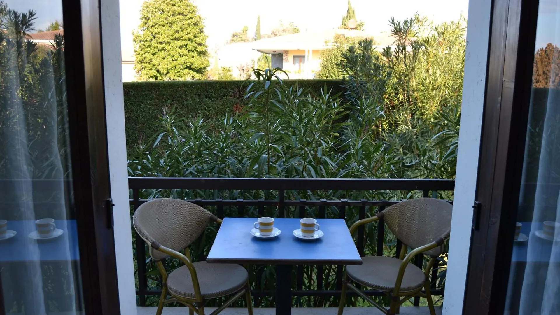 Primula Holiday Apartment - A 50 M Dal Lago Lazise 0*,  Italy